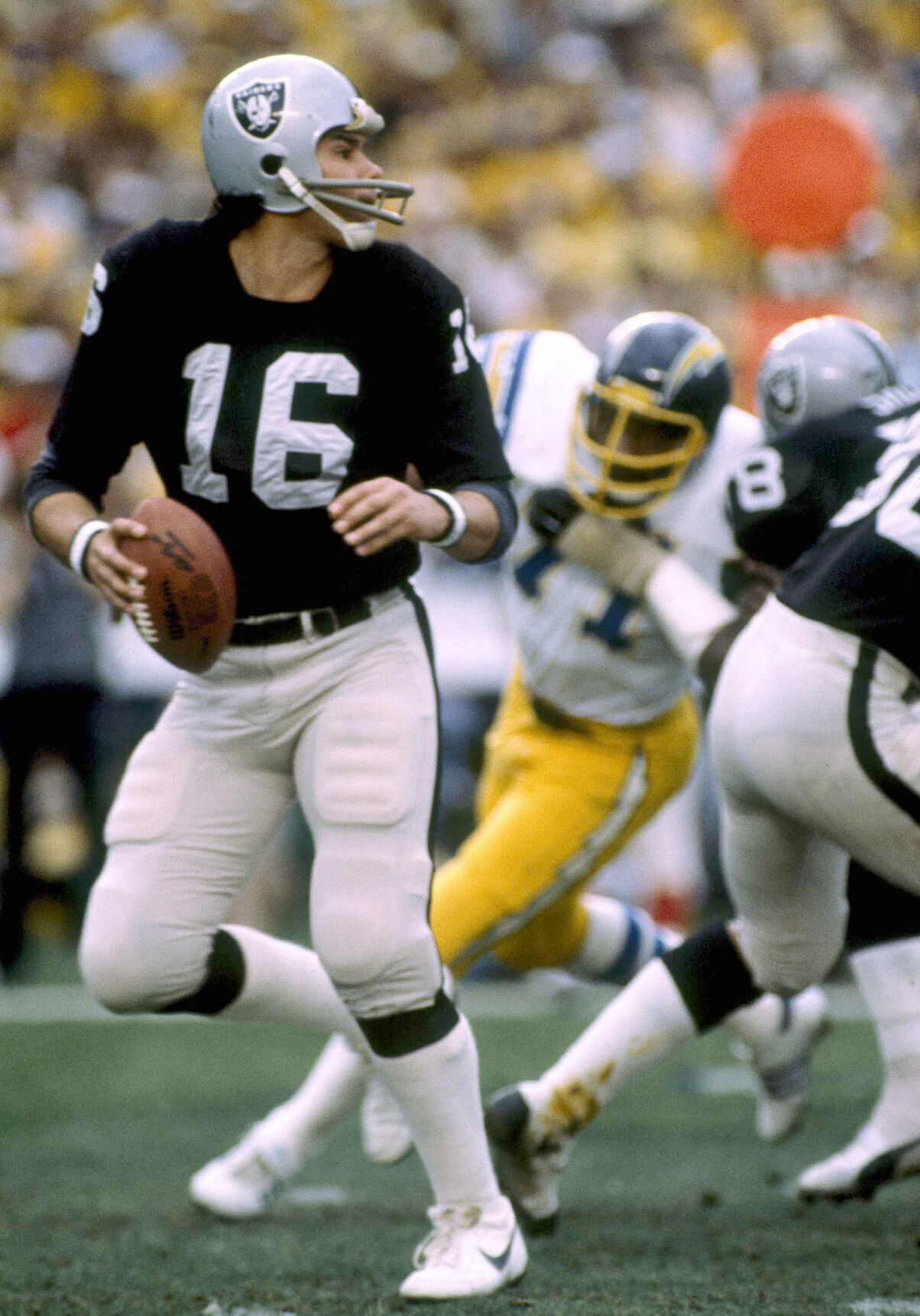 1981: Oakland Raiders become first AFC wild-card team to advance to Super Bowl